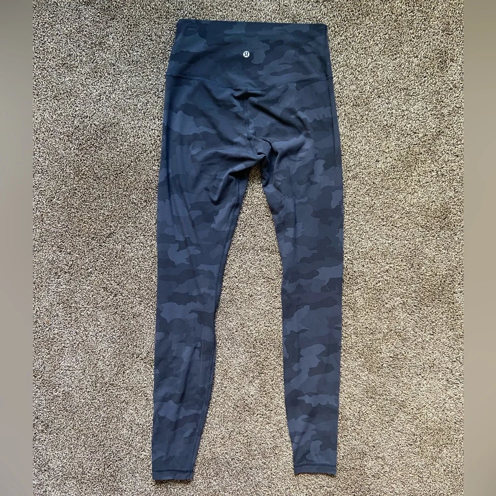 Lululemon Camo Leggings 8 LONG - Picture 5 of 7